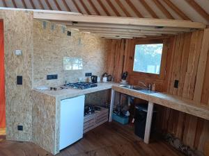 Cucina o angolo cottura di les Refuges du Chalet