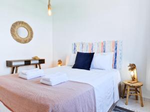 Postel nebo postele na pokoji v ubytování DONA MARQUEZA - WiFi, AC, Praia & Centro Carvoeiro 350m