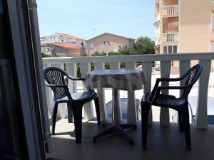 Balkón nebo terasa v ubytování Apartments by the sea Povljana, Pag - 14101