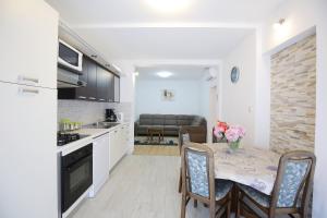 Fotografie z fotogalerie ubytování Apartments with a parking space Zadar - 14137 v destinaci Zadar