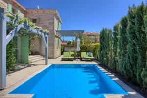 Πισίνα στο ή κοντά στο Luxury villa with a swimming pool Liznjan, Medulin - 16329