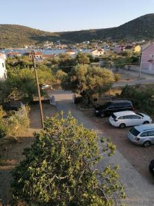 Fotografie z fotogalerie ubytování Apartments with a parking space Vinisce, Trogir - 16439 v destinaci Vinišće + 14 fotografií