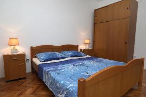 Fotografie z fotogalerie ubytování Apartments with a parking space Vinisce, Trogir - 16439 v destinaci Vinišće