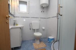 Fotografie z fotogalerie ubytování Apartments with a parking space Vinisce, Trogir - 16439 v destinaci Vinišće