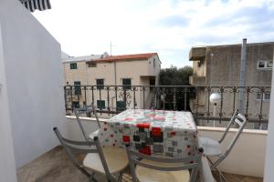 Fotografie z fotogalerie ubytování Apartments and rooms with parking space Makarska - 16449 v destinaci Makarska