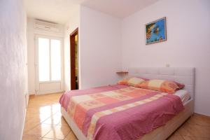 Fotografie z fotogalerie ubytování Apartments and rooms with parking space Makarska - 16449 v destinaci Makarska