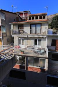 Balkón alebo terasa v ubytovaní Apartments by the sea Podgora, Makarska - 16476