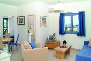 Foto de la galería de Fistikies Holiday Apartments en Aegina Town
