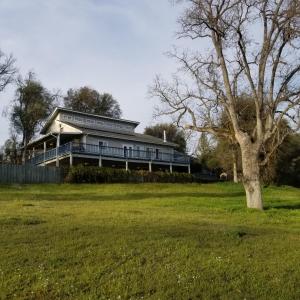 Gallery image of The Great Escape Lodge Near Yosemite Park & Lakes in Oakhurst