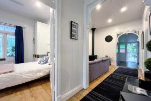 En eller flere senge i et værelse på Addisons Baroon Pkt