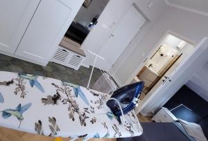 Posedenie v ubytovaní Kana - Stylish Apartment in Kraków Pomorska - Close, WiFi, Smart TV