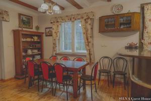 Fotografie z fotogalerie ubytování SILVA Guest House - dom wczasowy, tenis, basen, balia i sauna v destinaci Borsk