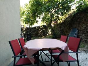 Conques-en-RouergueにあるLes Cazellesのギャラリーの写真