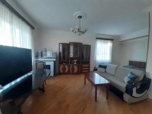 Kuchyň nebo kuchyňský kout v ubytování Guest House Sevan