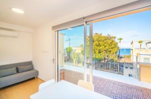 A balcony or terrace at Terrazza Sella Del Diavolo - Vista Mare - WiFi AC