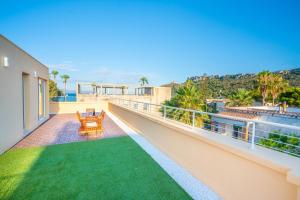 A balcony or terrace at Terrazza Sella Del Diavolo - Vista Mare - WiFi AC