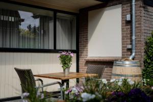Fotografie z fotogalerie ubytování Hotel-Restaurant de Boer'nkinkel v destinaci Hoenderloo