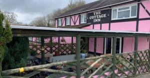 Gallery image of The Cottage Inn in Llandeilo