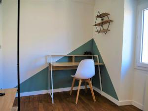 Zdjęcie z galerii obiektu Appartement moderne entièrement rénové w mieście Aurillac