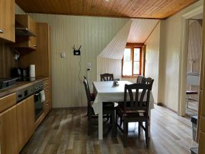 A kitchen or kitchenette at Palma Apartment 2