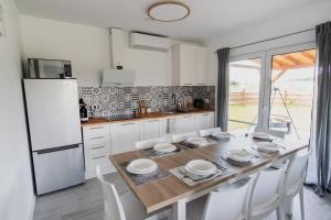 Fotografia z galérie ubytovania Mazury Zakątek Salpia 1 dom apartament 10 osób Family 1 v destinácii Prażmowo + 13 fotografií