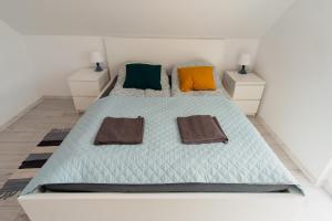 Postel nebo postele na pokoji v ubytování Mazury Zakątek Salpia 1 dom apartament 10 osób Family 1