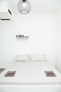 A bed or beds in a room at A casa di Giulia