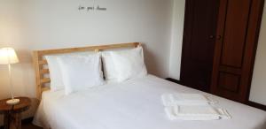 Cama ou camas em um quarto em Quinta de Carvalhal - Casa de Campo