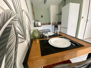Kuchyňa alebo kuchynka v ubytovaní le Clot Saint Clement - Logement de charme Rouen - 091