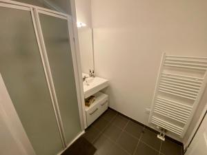 Kúpeľňa v ubytovaní le Clot Saint Clement - Logement de charme Rouen - 091