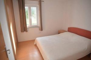 Fotografie z fotogalerie ubytování Apartments by the sea Kraj, Pasman - 16741 v destinaci Tkon + 13 fotografií