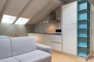 A kitchen or kitchenette at Tribunali suite de charme
