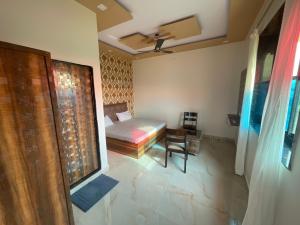 Voodi või voodid majutusasutuse Chouhan Palace toas