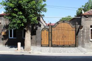Fotografie z fotogalerie ubytování DARBAS GUEST HOUSE v destinaci Gjumri