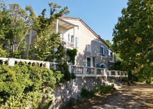 Bygningen som feriehuset ligger i