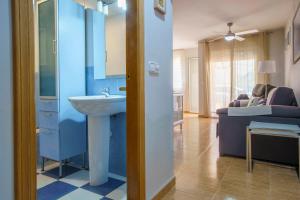 Fotografia z galérie ubytovania Apartament a vila marinera v destinácii Les Cases d'Alcanar
