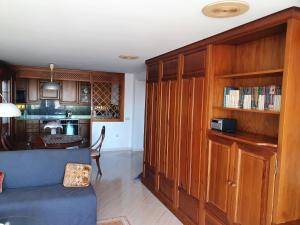 Kuchyňa alebo kuchynka v ubytovaní Nogalera Sea&Sun Apartment