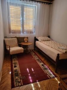 Giường trong phòng chung tại Accommodation Konak