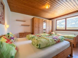 Postel nebo postele na pokoji v ubytování Apartment Leonie