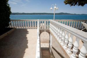 Fotografie z fotogalerie ubytování Apartments by the sea Sveti Petar, Biograd - 18660 v destinaci Sveti Filip i Jakov + 21 fotografií