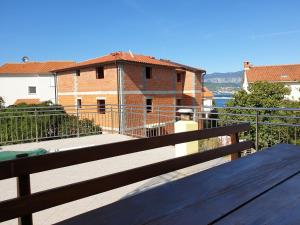 Balkon lub taras w obiekcie Apartments with a parking space Silo, Krk - 18705