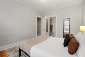 埃文斯顿1BR Simple & Roomy Apartment in Evanston - Hinman S3的相册照片