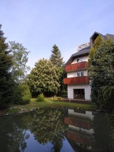Gallery image of Zenner's Landhotel in Newel