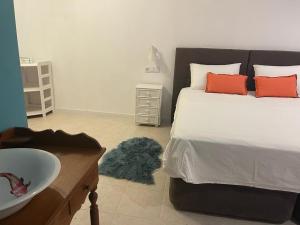 A bed or beds in a room at Ca Olivar