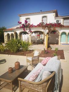 A balcony or terrace at Ca Olivar