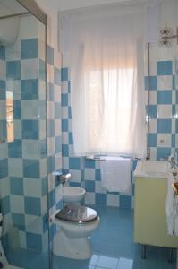 Koupelna v ubytování Hotel Torvaianica