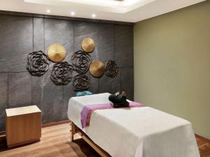 Mercure Makassar Nexa PettaraniSpa和/或其他健康设施
