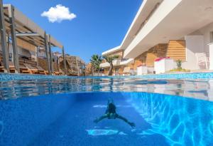 Φωτογραφία από το άλμπουμ του Imagine Luxury Suites στη Νικήτη