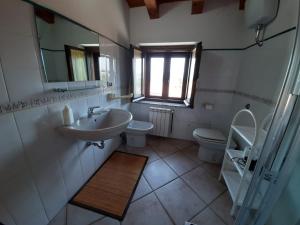 A bathroom at B&B Casa Ghiani