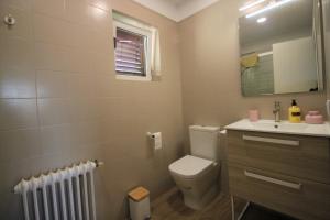 Łazienka w obiekcie Chalet CasaTuris en Urb. La Font Sant Joan d´Alacant CH102